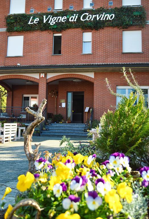 Hotel Le Vigne Di Corvino Casteggio Exterior photo